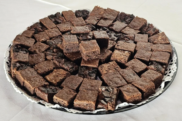 plate of brownies